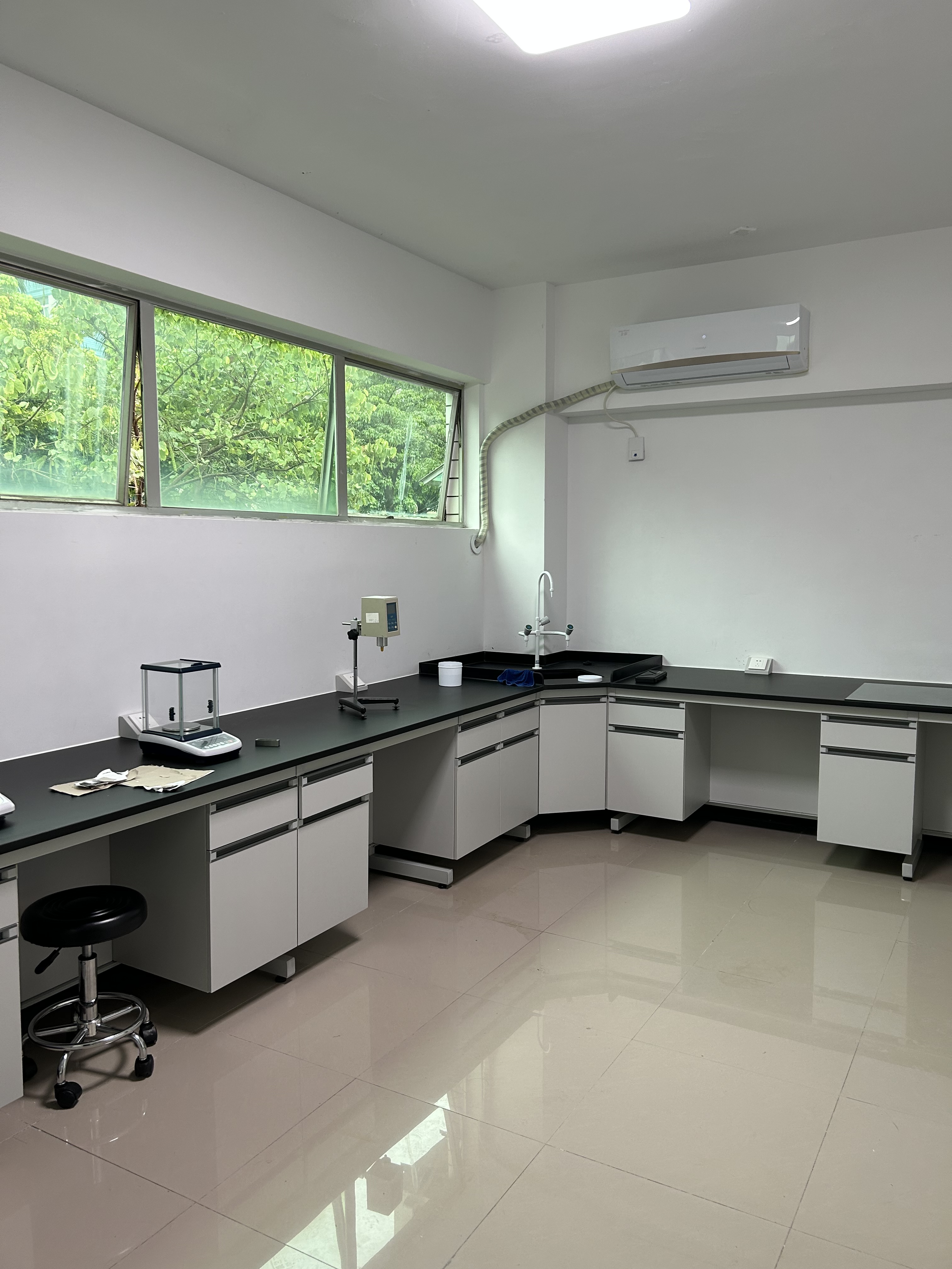 ��ѧʵ����